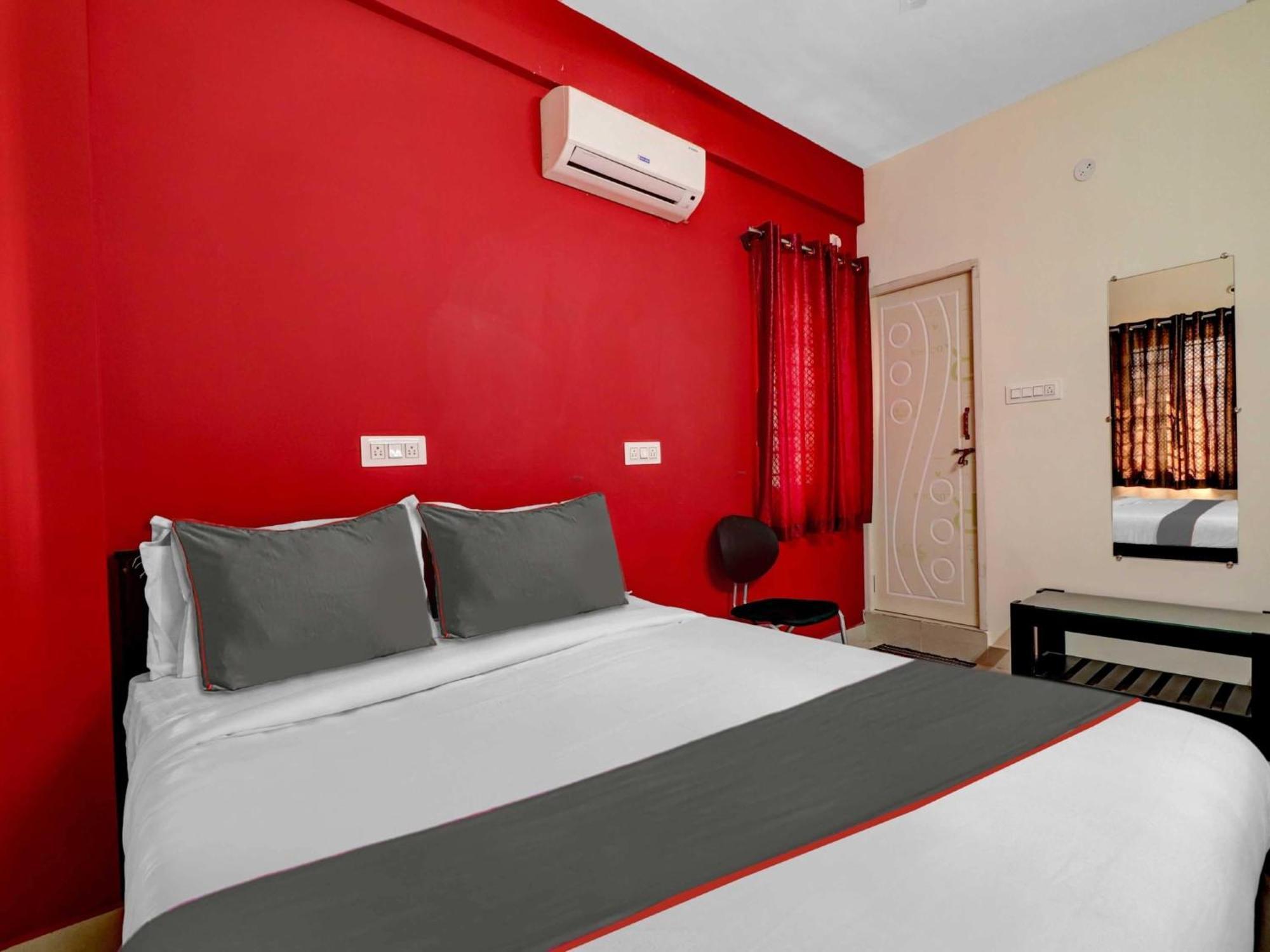 Collection O Olive Hotel Bangalore Exterior photo
